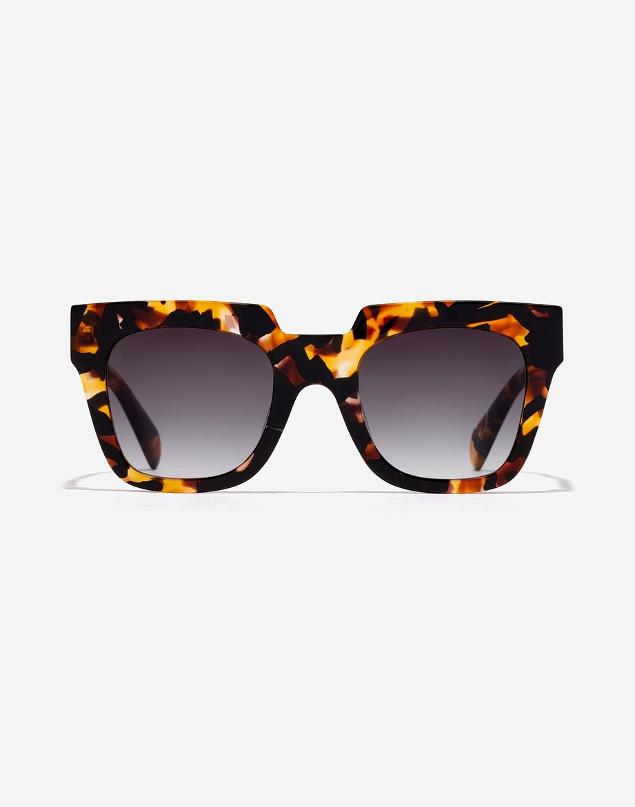 Hawkers Row X - Jaune Savage Iron - Nwadri