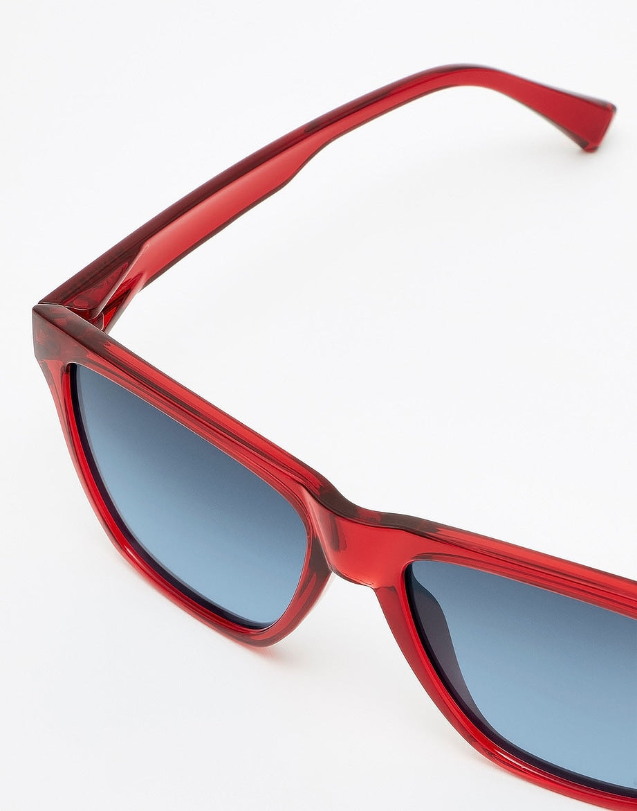 CRYSTAL RED - BLUE GRADIENT ONE LS - Nwadri