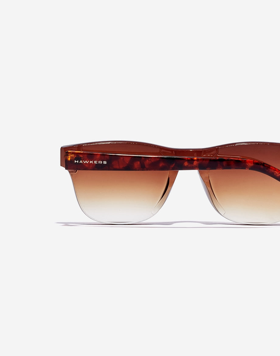 IDLE - GRADIENT BROWN - Nwadri