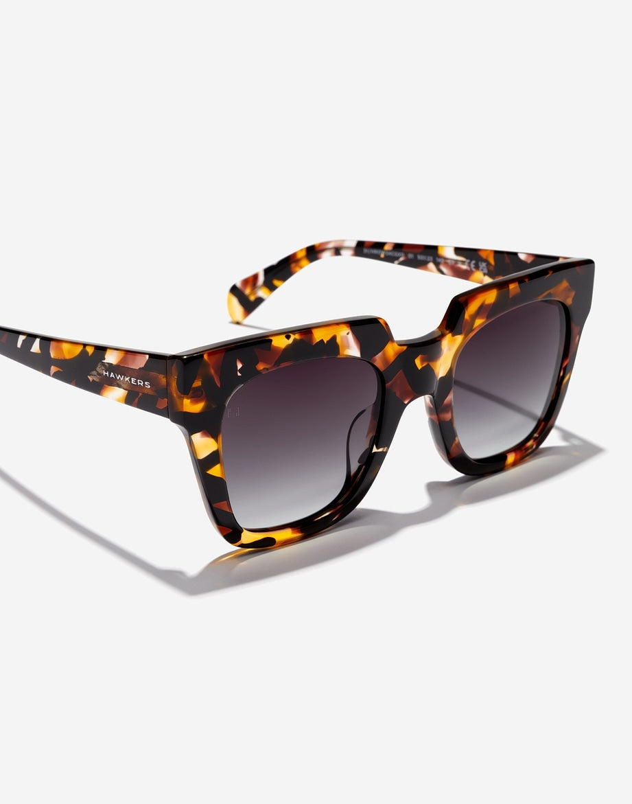 Hawkers Row X - Jaune Savage Iron - Nwadri