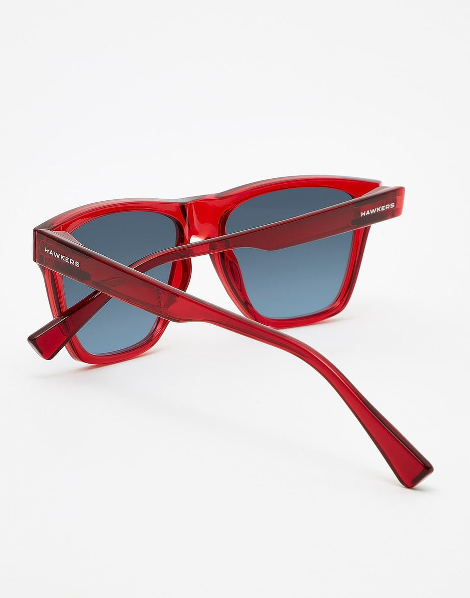 CRYSTAL RED - BLUE GRADIENT ONE LS - Nwadri