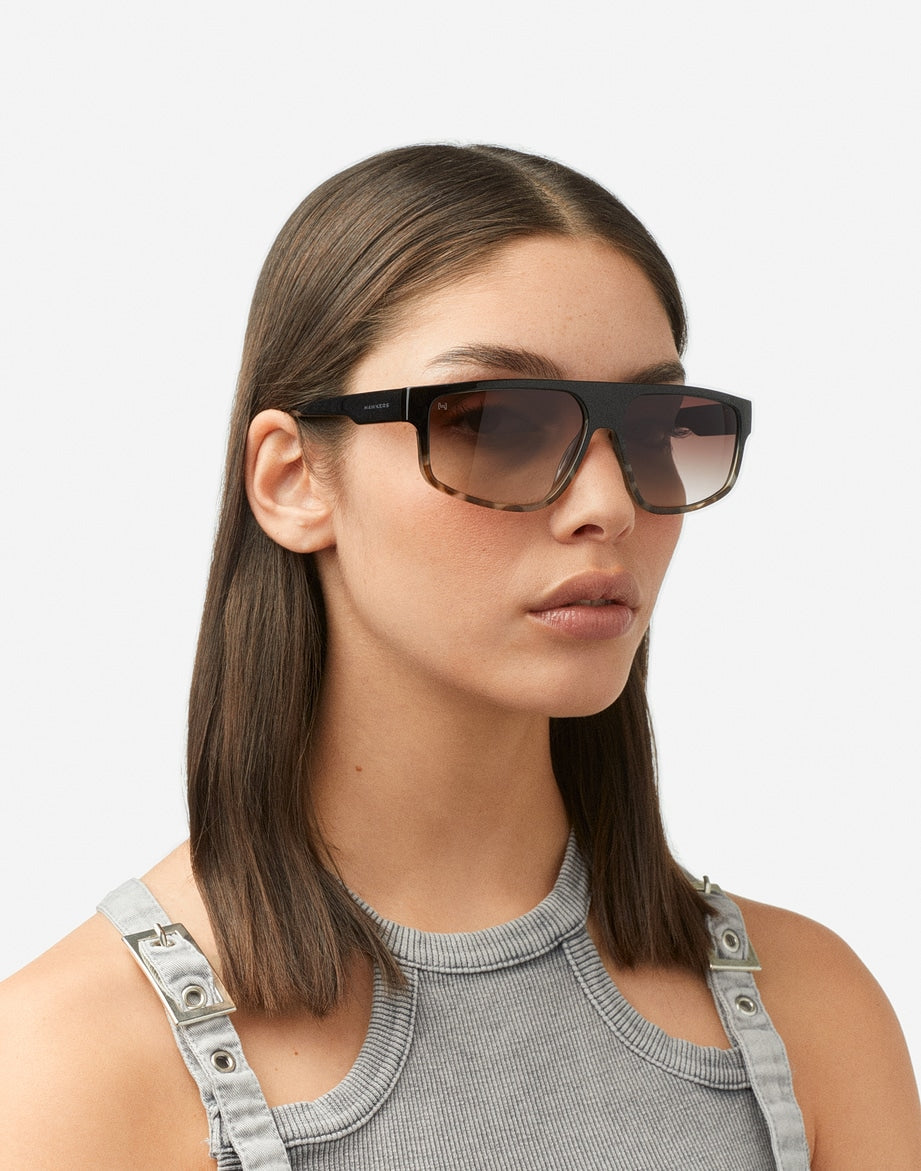 Hawkers Astro - Eco - Nwadri