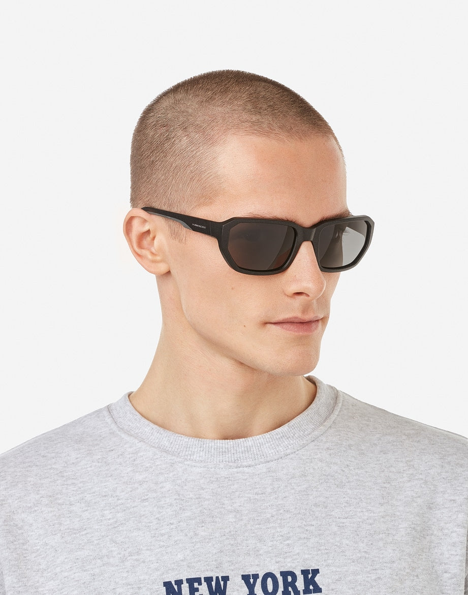BOLT POLARIZED BLACK DARK - Nwadri