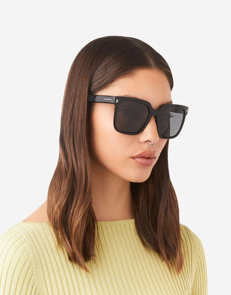 Hawkers- EUPHORIA - Nwadri