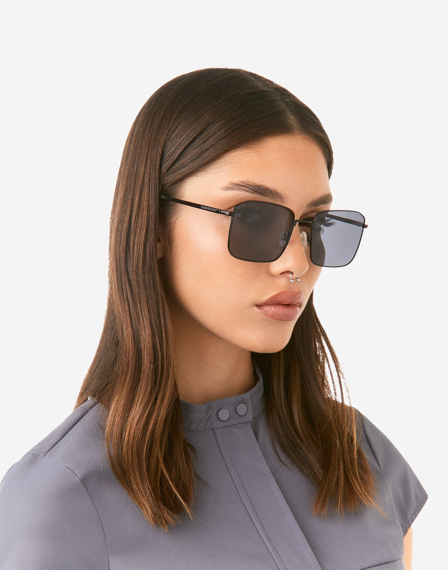 IRIS - POLARIZED BLACK DARK NWADRI