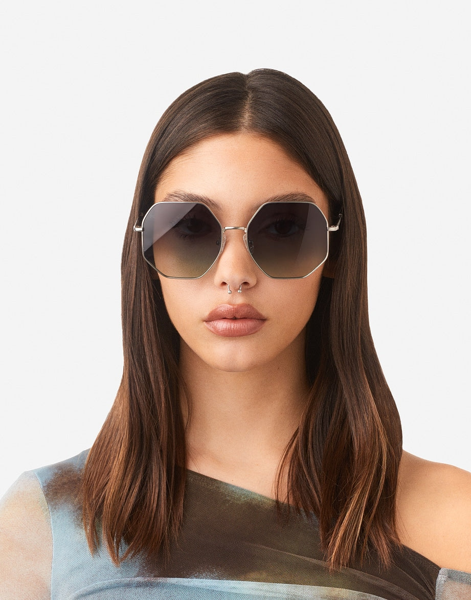 LUMINA - BLACK SMOKY BLACK NWADRI