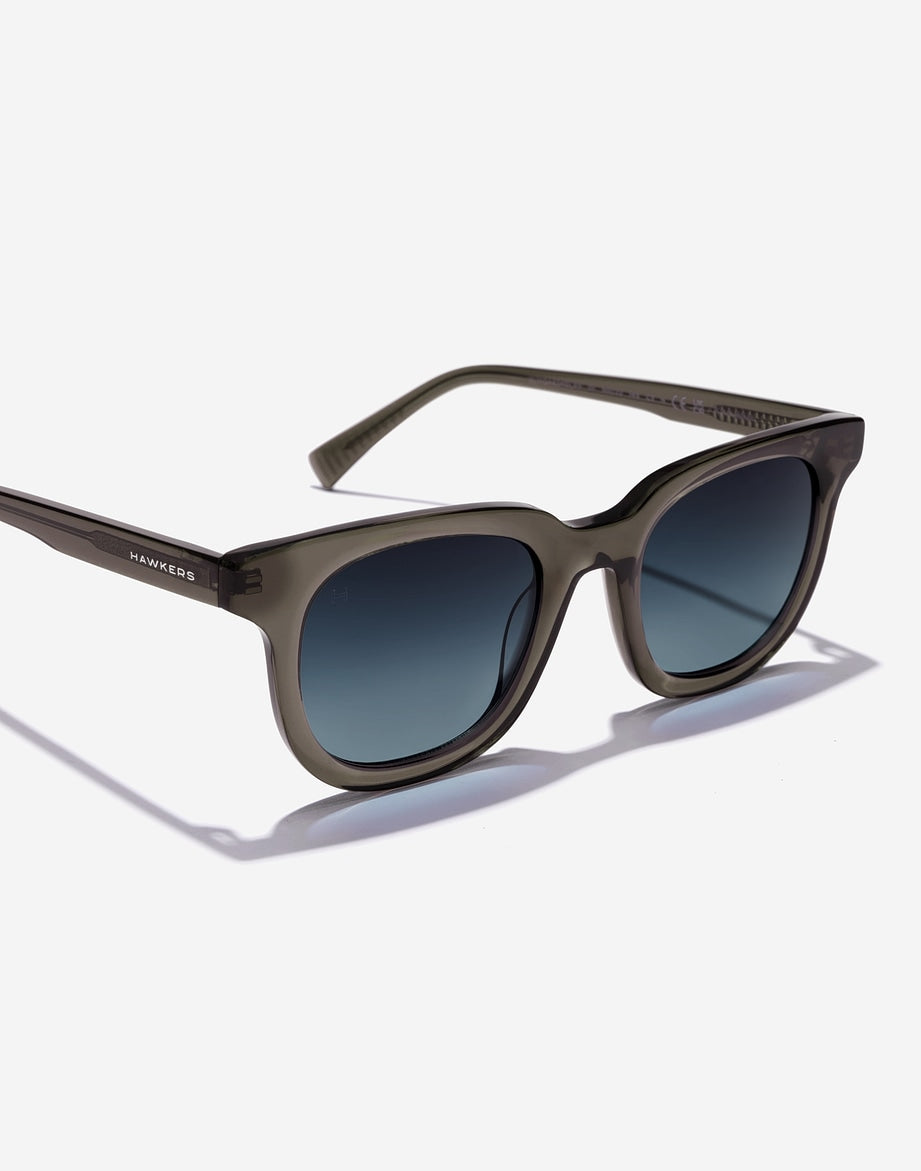 OASIS - DARK GREY SANDSTONE NWADRI