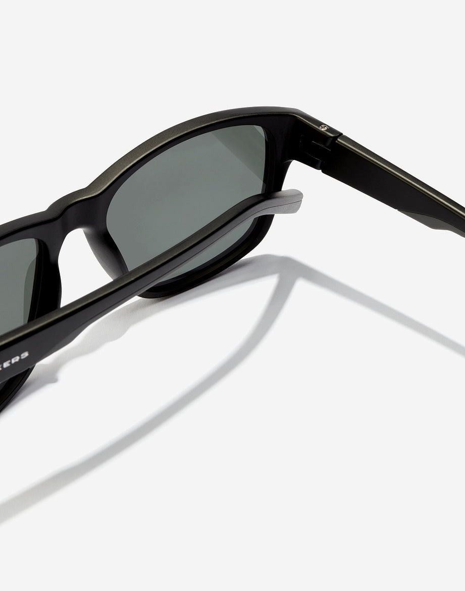 OWENS - POLARIZED BLACK DARK NWADRI
