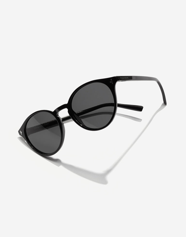 SALT - POLARIZED BLACK DARK - Nwadri