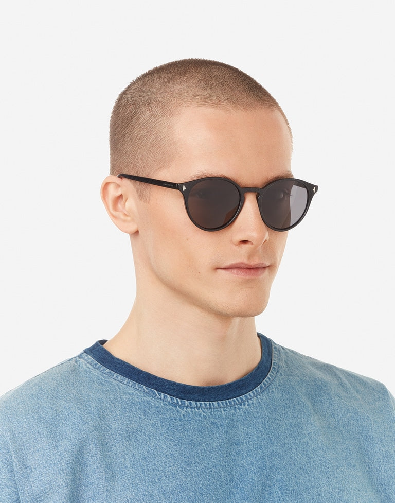 SALT - POLARIZED BLACK DARK - Nwadri