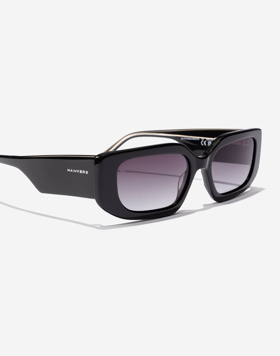 Hawkers-Trendset - Nwadri