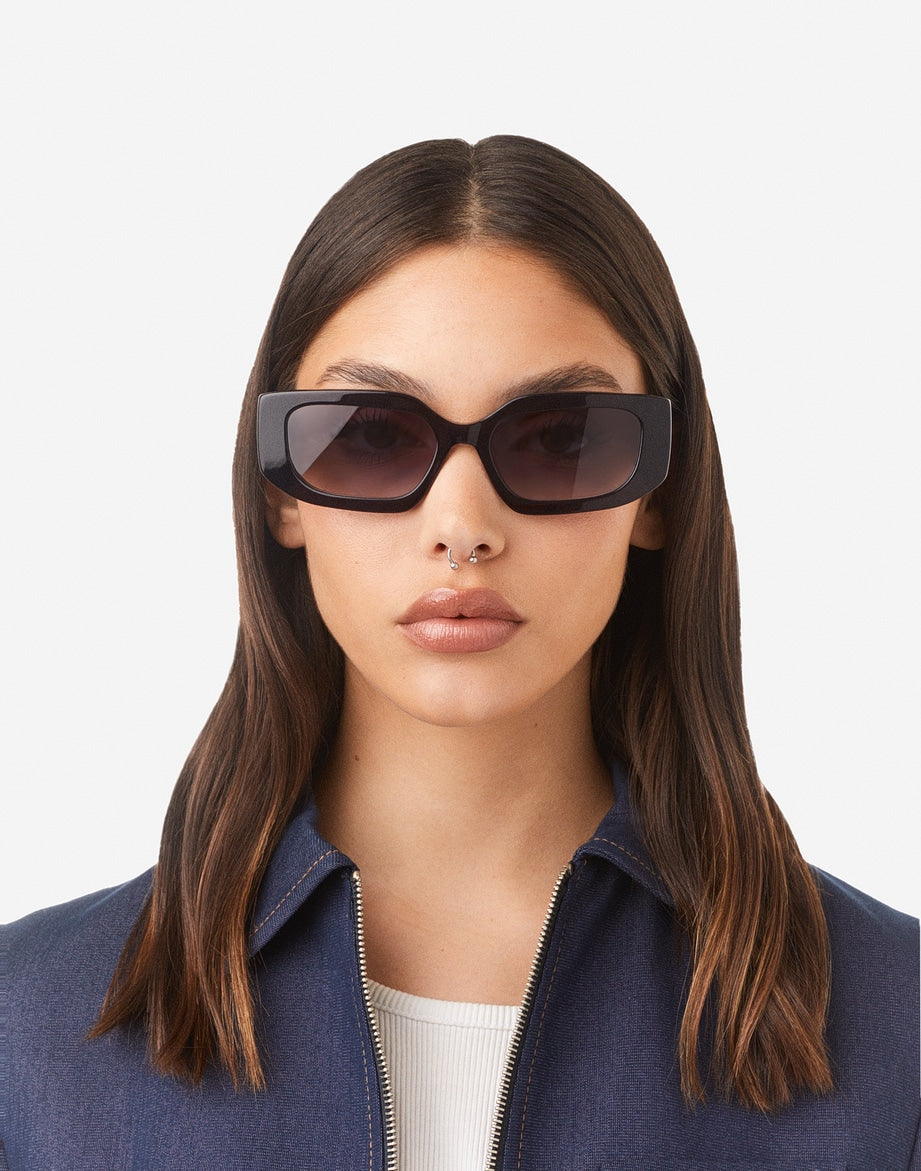 Hawkers-Trendset - Nwadri