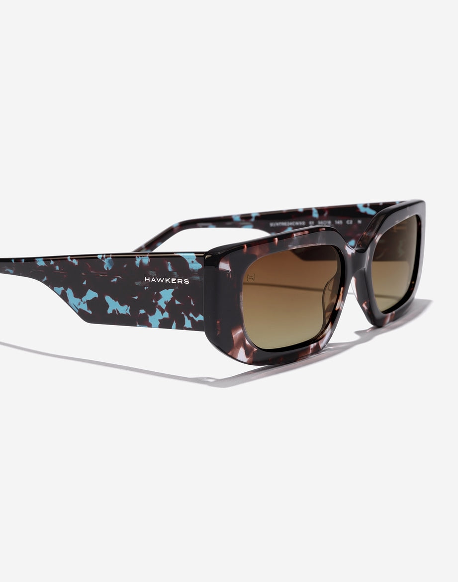Hawkers-Trendset - Nwadri