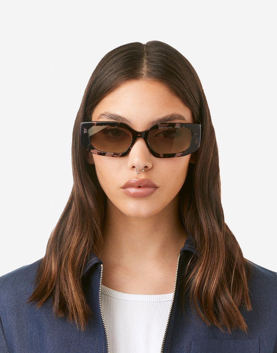 Hawkers-Trendset - Nwadri